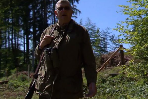 Hanspeter Egli, former President of Jagd Schweiz, explains