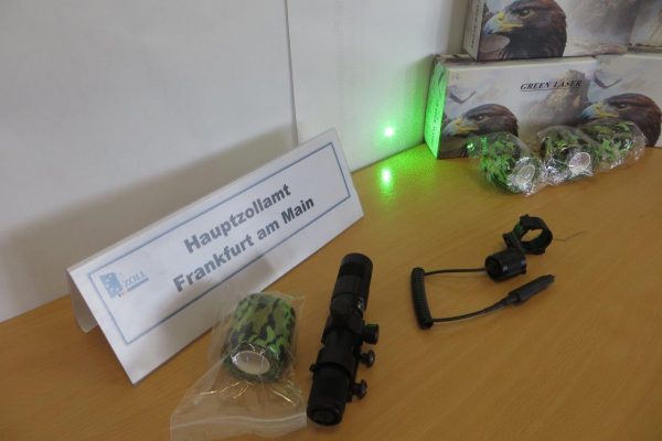 Deutschland: Hobby-Jäger bestellte illegale Ziel-Laser
