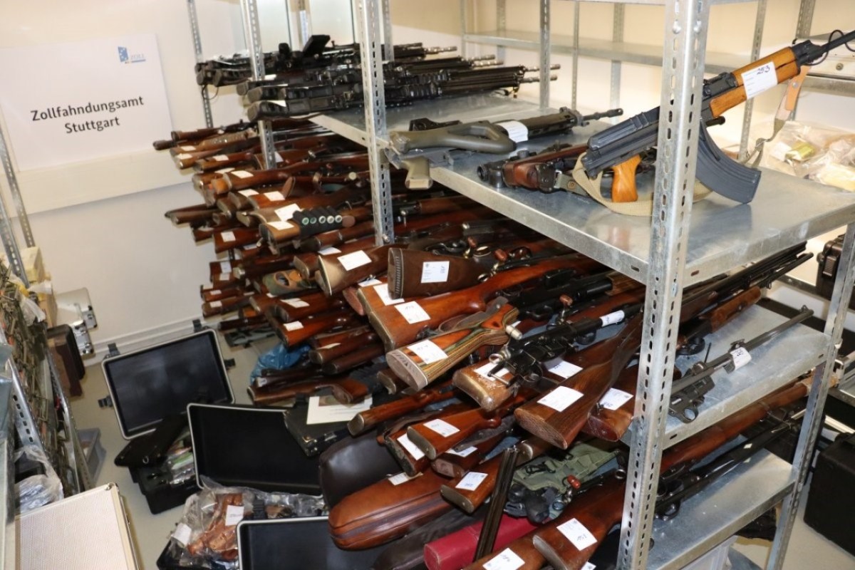 Riesiges Waffenarsenal bei Hobby-Jäger entdeckt