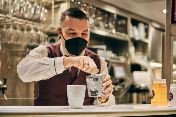 Deutsche Bahn: Haferdrink als Milchalternative zum Kaffee