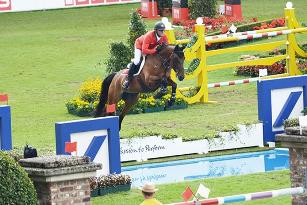 Le cavalier de saut d'obstacles Paul Estermann condamné pour maltraitance animale
