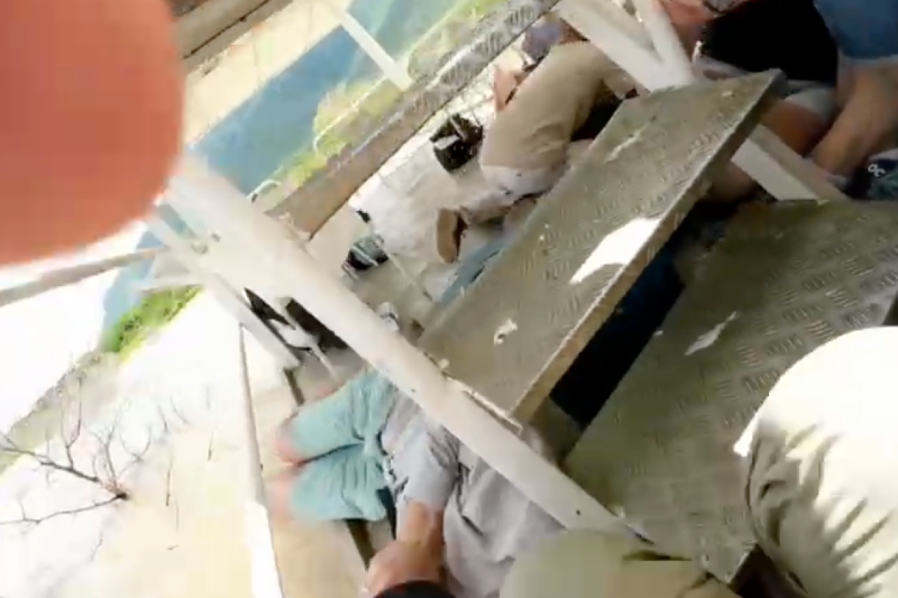 Touristen unter Beschuss von Hobby-Jägern