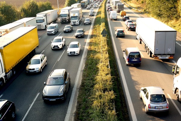 Referendum gegen Autobahn-Ausbau lanciert