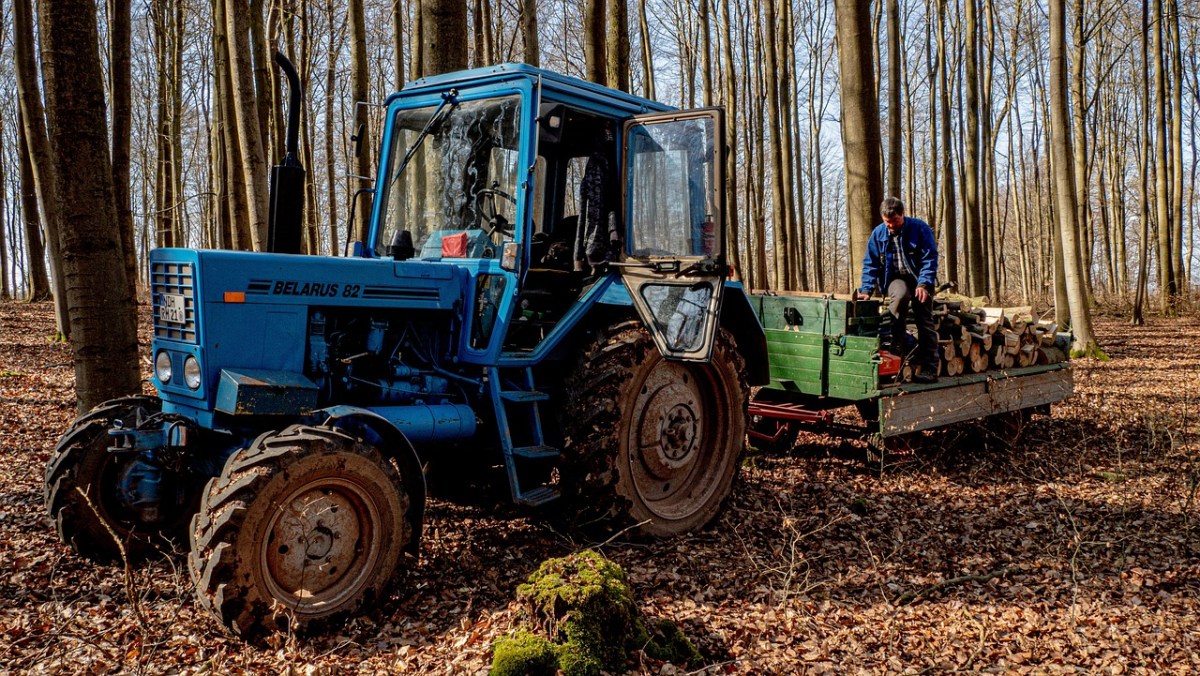 Hobby-Jäger erschiesst Landwirt auf Traktor