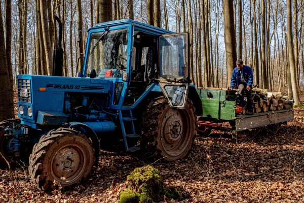 Hobby-Jäger erschiesst Landwirt auf Traktor