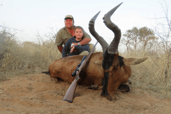 UN: Protecting children from the violence of trophy hunting
