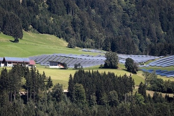 Solarmodul-Abfall: Das Entsorgungsproblem