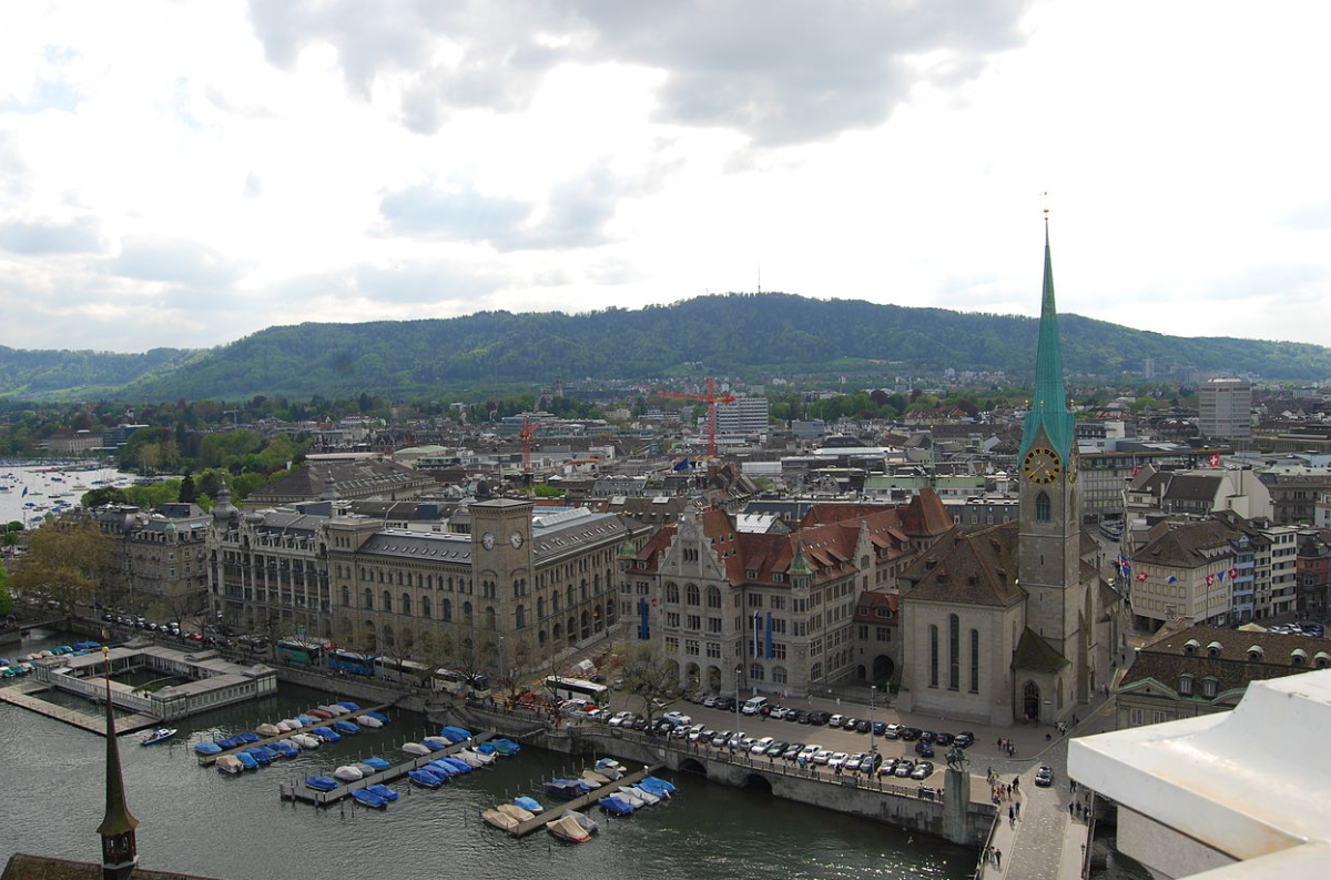 Messe de saint Hubert dans l'église Fraumünster L'IG Wild beim Wild critique la bénédiction ecclésiastique des chasseurs de loisir