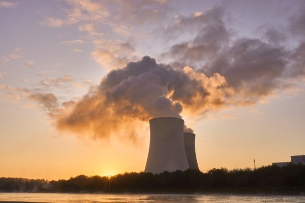 In Europa und darüber hinaus wendet sich das Blatt zugunsten der Kernenergie