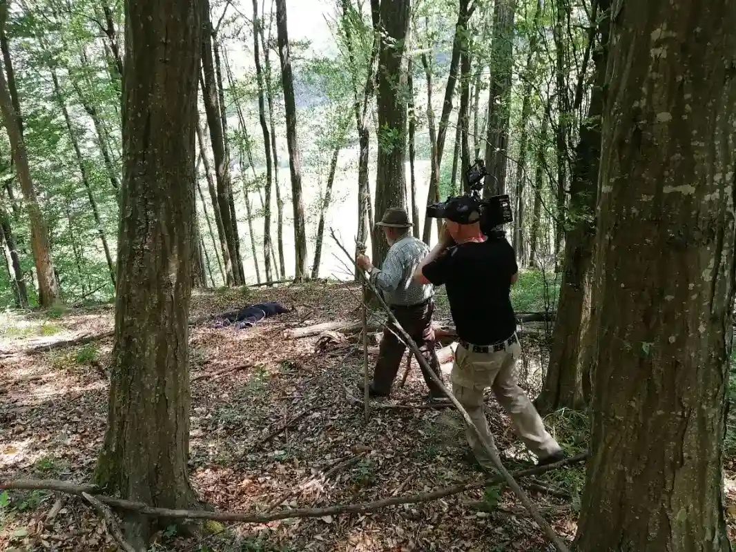 Jaeger liess Toten ein Jahrzehnt im Wald liegen um die Jagd nicht zu stoeren 1198x800