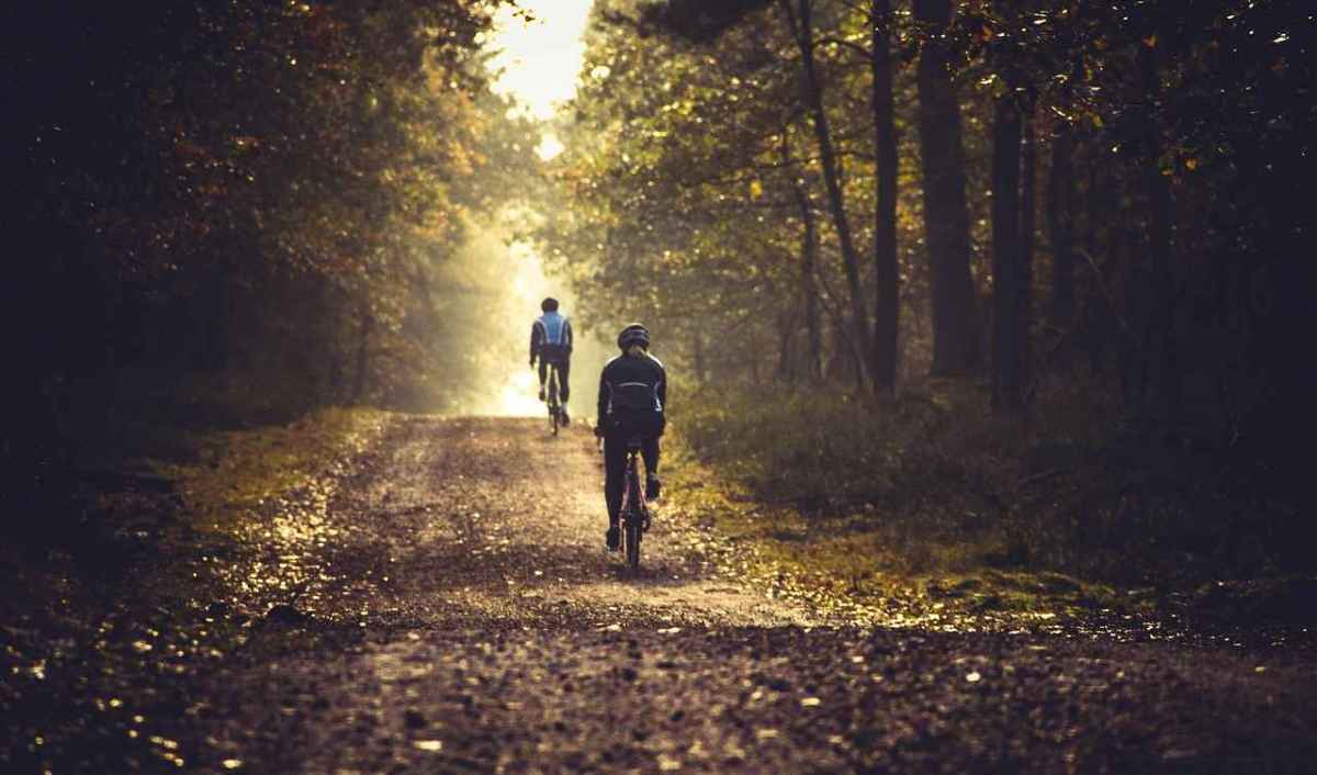 Mountainbiker im Visier Wenn Wahrnehmungsfehler zur Gefahr werden
